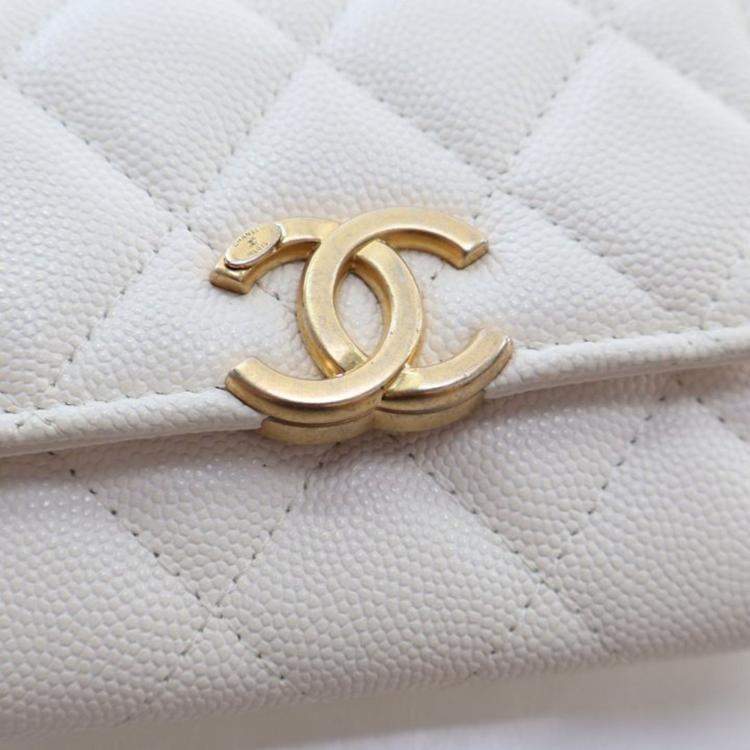 Pre Owned Chanel Mini Caviar Quilted On Chain Clutch