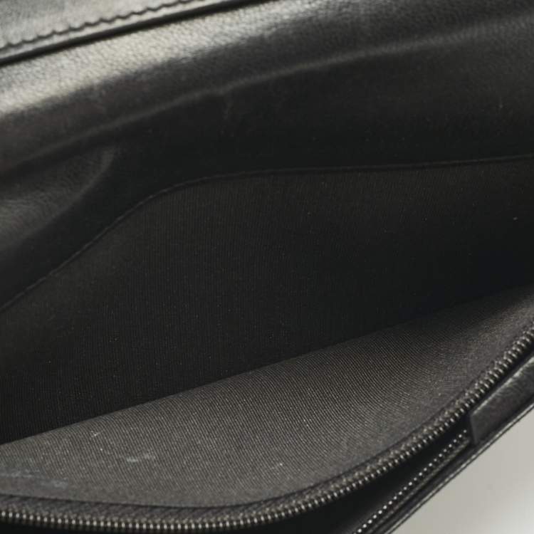 Pre Owned Chanel Black Quilted Leather CC Bifold Wallet