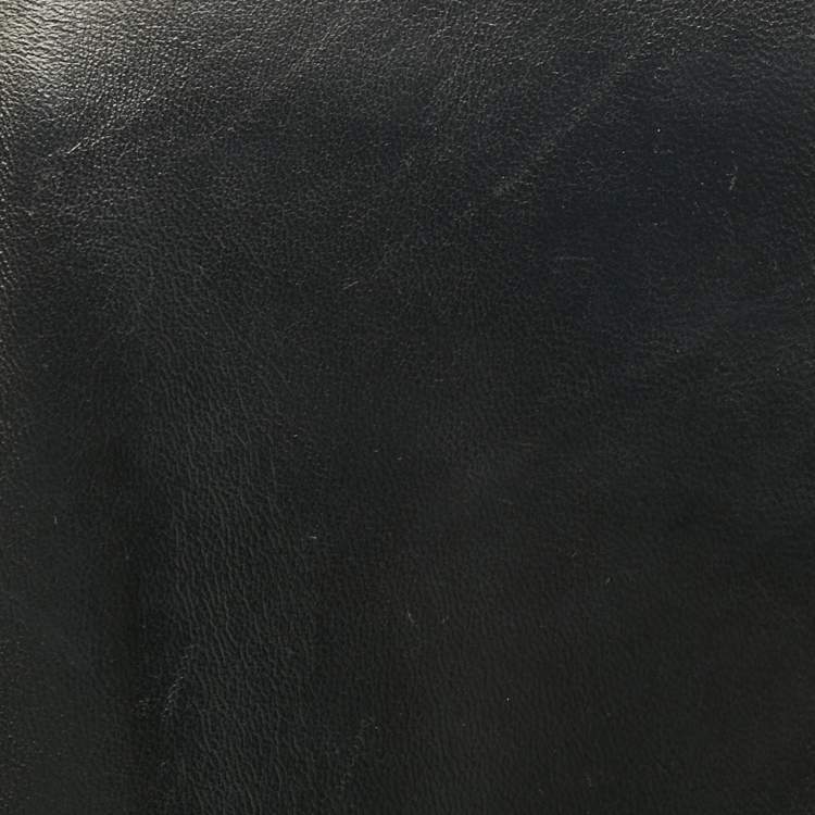 Pre Owned Chanel Black Quilted Leather Medium Boy Flap Bag