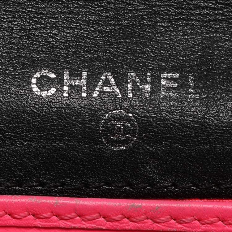 Pre Owned Chanel Black Quilted Leather Cambon Ligne Wallet