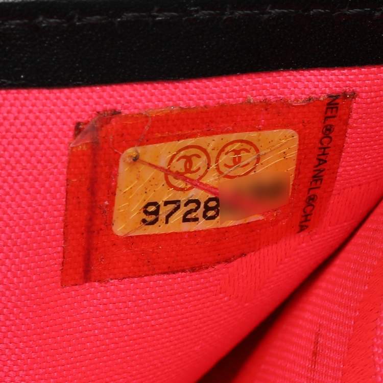 Pre Owned Chanel Black Quilted Leather Cambon Ligne Wallet