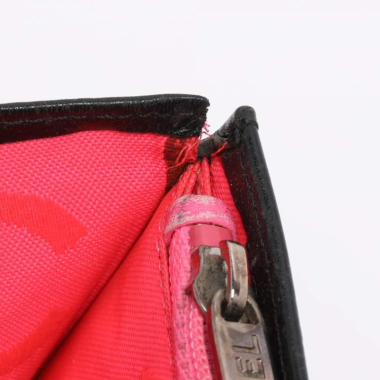 Pre Owned Chanel Black Quilted Leather Cambon Ligne Wallet