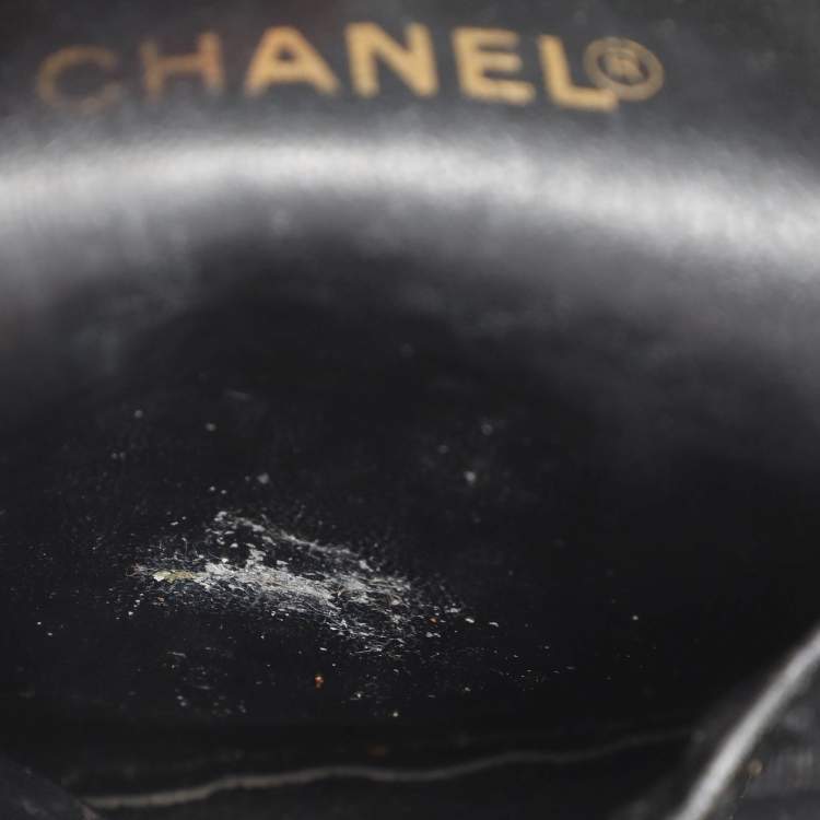 Pre Owned Chanel Black Caviar Leather Vanity Case