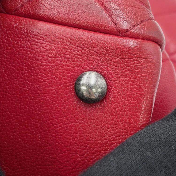 Pre Owned Chanel Matelasse 2Waybag Red Leather