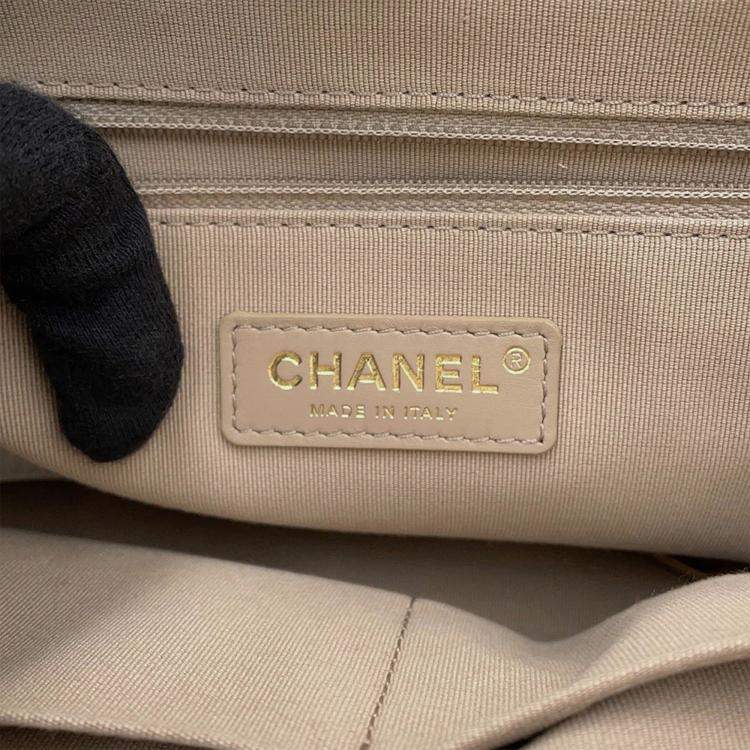 Pre Owned Chanel Deauville Line 2Waybag White Leather Size Mm