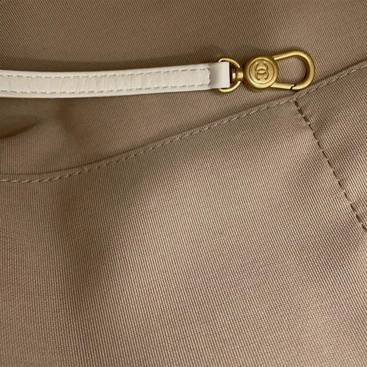 Pre Owned Chanel Deauville Line 2Waybag White Leather Size Mm