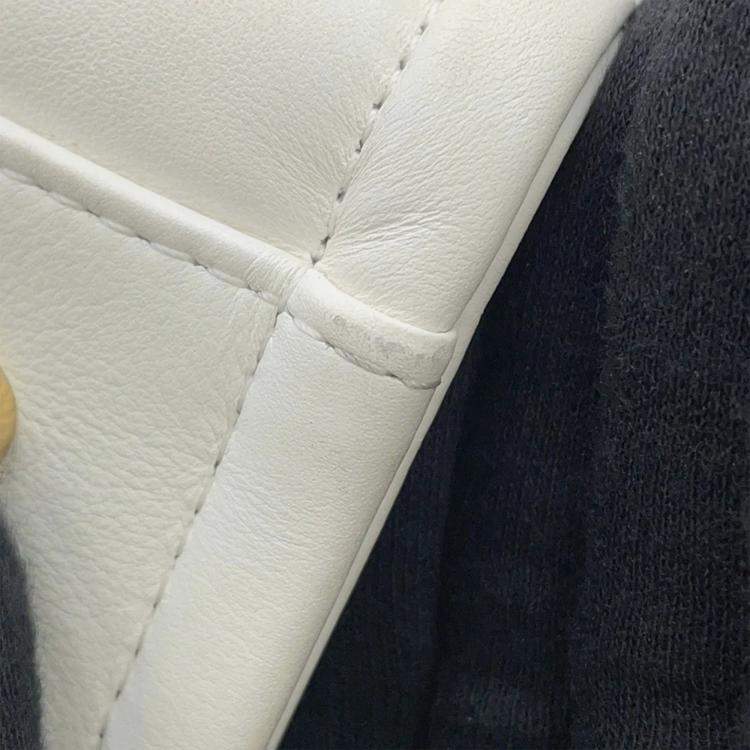 Pre Owned Chanel Deauville Line 2Waybag White Leather Size Mm