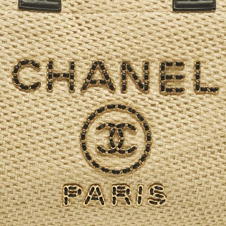 Pre Owned Chanel Cream/Black Raffia and Leather Large Deauville Bag