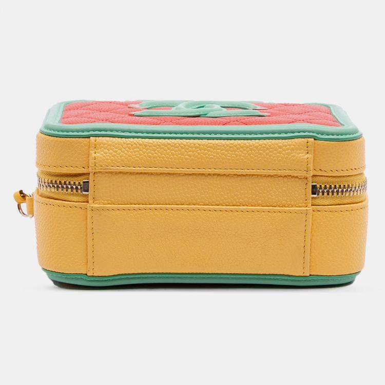 Pre Owned Chanel Multicolor Small Tricolor Caviar CC Filigree Vanity Case