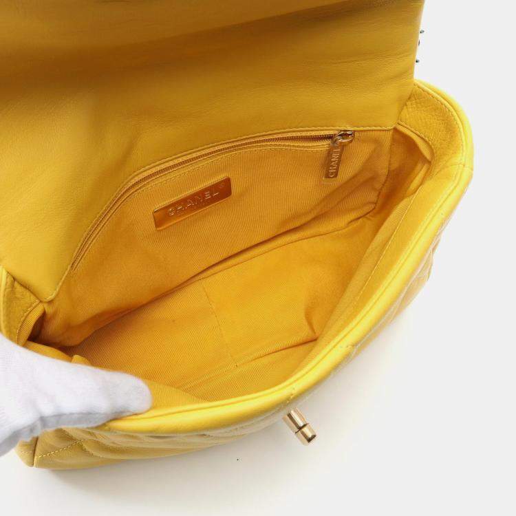 Pre Owned Chanel 19 Yellow Lambskin Leather Shoulder Bag