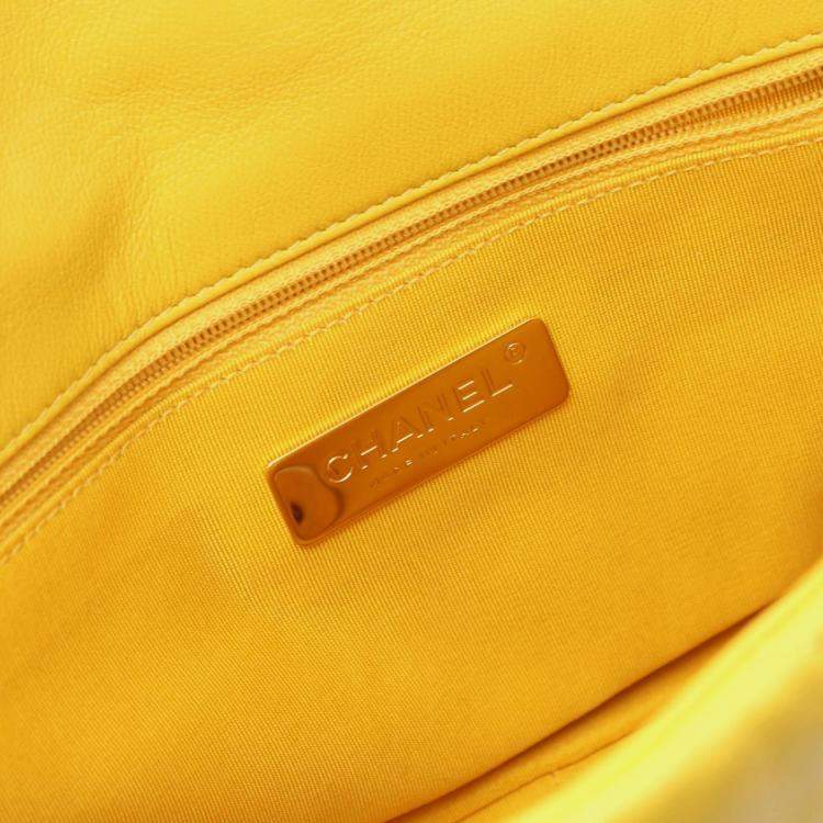 Pre Owned Chanel 19 Yellow Lambskin Leather Shoulder Bag