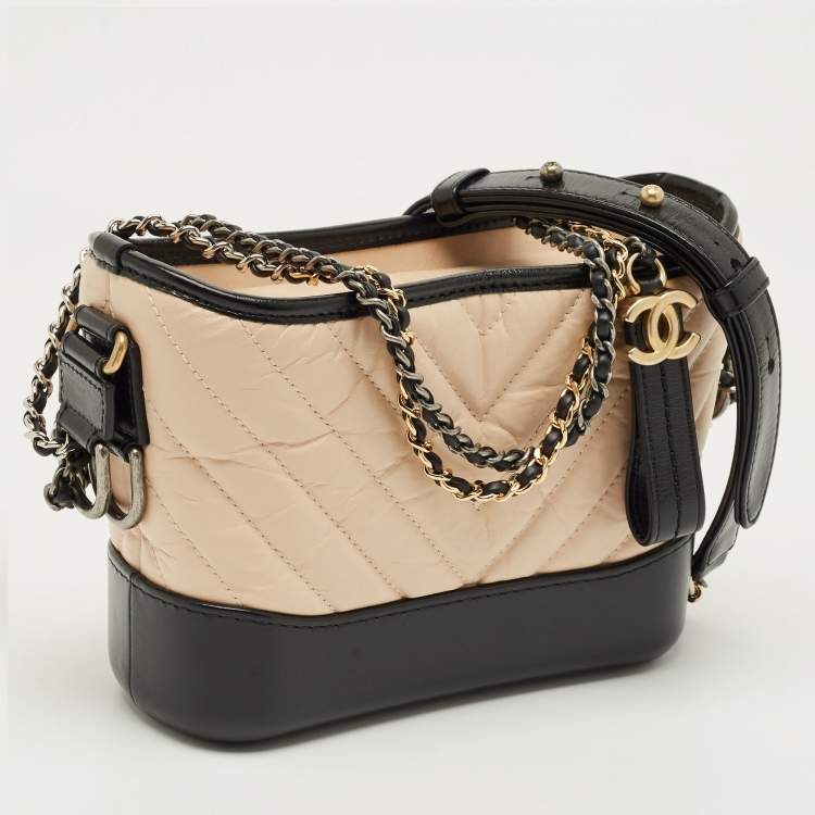 Pre Owned Chanel Beige/Black Quilted Aged Leather Small Gabrielle Hobo