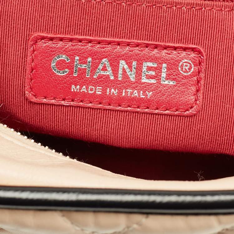 Pre Owned Chanel Beige/Black Quilted Aged Leather Small Gabrielle Hobo