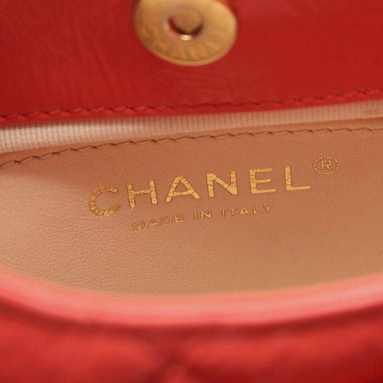 Pre Owned Chanel Wavy CC Small Pink Quilted Crumpled Calfskin Hobo Bag