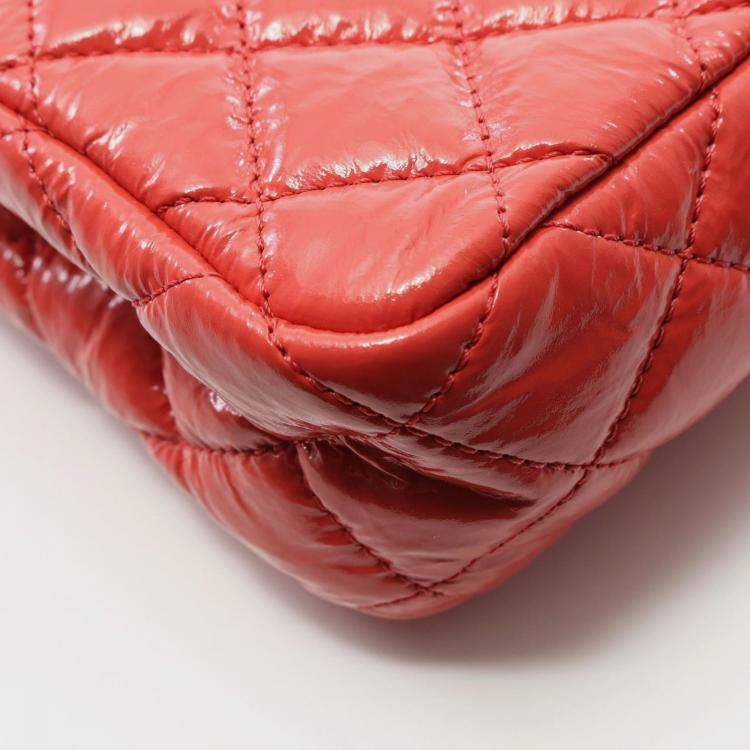 Pre Owned Chanel Wavy CC Small Pink Quilted Crumpled Calfskin Hobo Bag