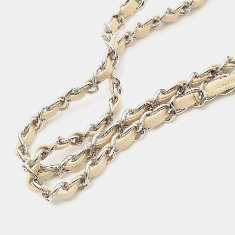 Pre Owned Chanel Classic Double Flap Small Beige Leather Shoulder Bag