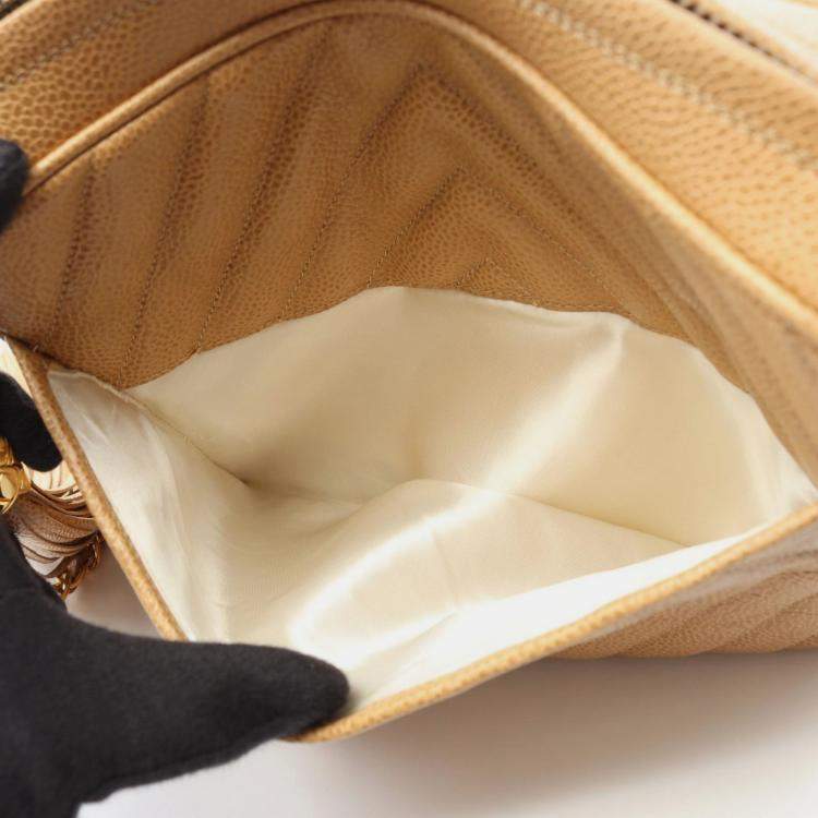 Pre Owned Chanel Vintage CC Tassel Beige Leather Camera Bag