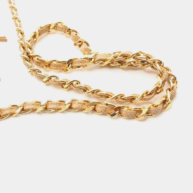 Pre Owned Chanel Vintage CC Tassel Beige Leather Camera Bag