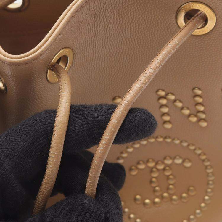 Pre Owned Chanel Deauville Beige Leather Shoulder Bag