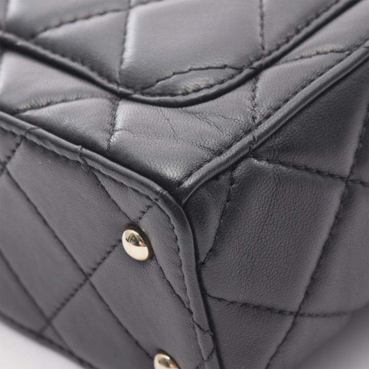 Pre Owned Chanel  CC Box Small Black Leather Shoulder Bag