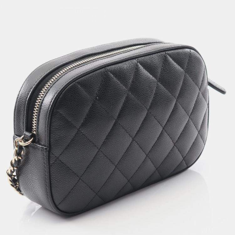 مملوكة مسبقًا Chanel Black Caviar Quilted Chain Camera Bag 