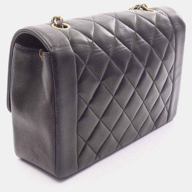 Pre Owned Chanel Diana Black Leather Shoulder Bag