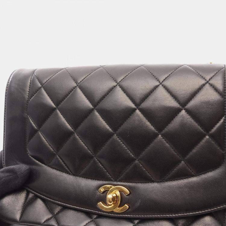 Pre Owned Chanel Diana Black Leather Shoulder Bag