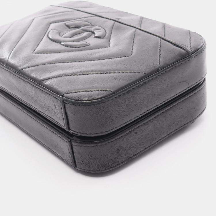 Pre Owned Chanel Chevron Bijoux Black Leather Camera Bag