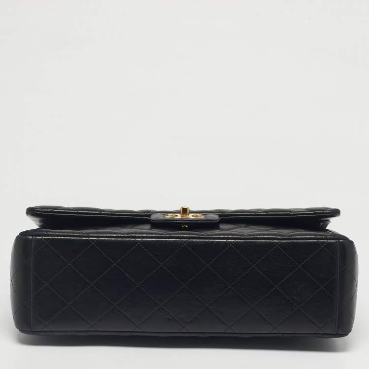 مملوكة مسبقًا Chanel Black Quilted Leather Maxi Classic Double Flap Bag