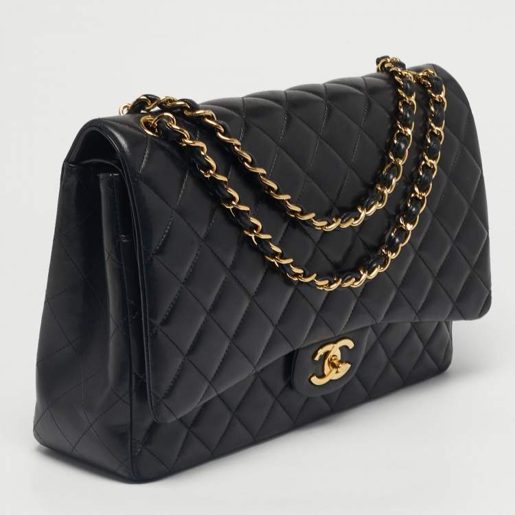 مملوكة مسبقًا Chanel Black Quilted Leather Maxi Classic Double Flap Bag