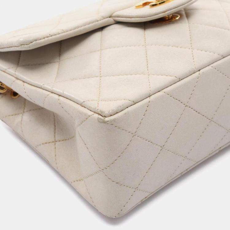 Pre Owned Chanel Classic Single Flap White Leather Shoulder Bag