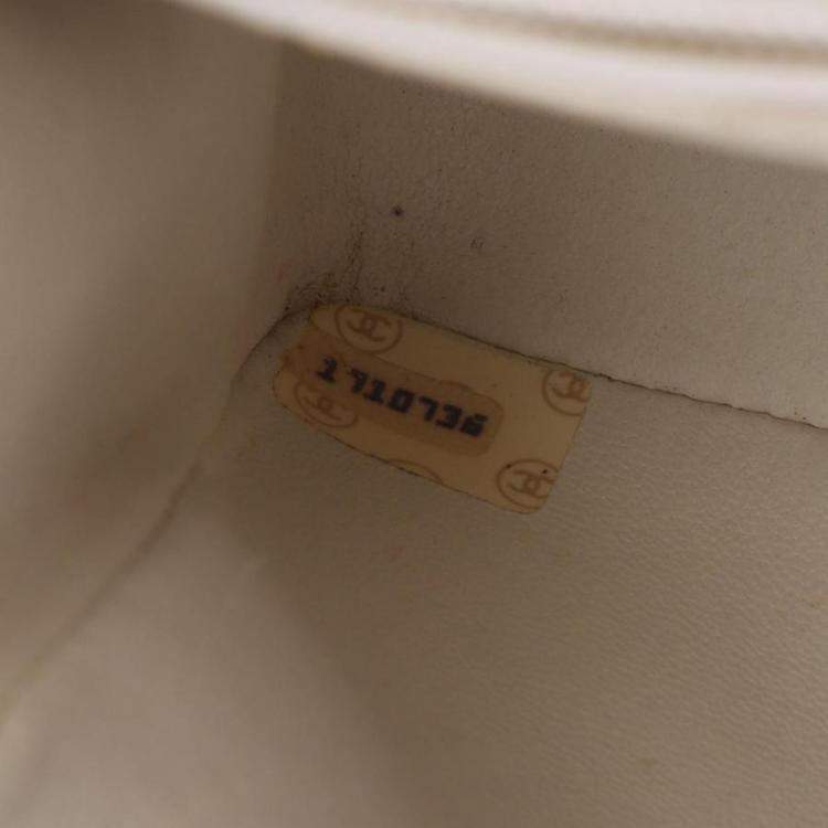 Pre Owned Chanel Classic Single Flap White Leather Shoulder Bag