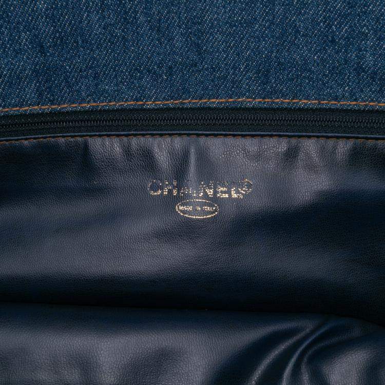 Pre Owned Chanel Blue CC Denim Chain Tote