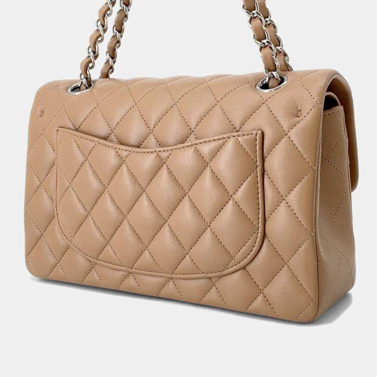 Pre Owned Chanel Matelasse W Flap Chain shoulder Bag Beige Lambskin Size 23