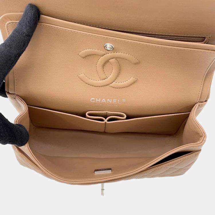 Pre Owned Chanel Matelasse W Flap Chain shoulder Bag Beige Lambskin Size 23