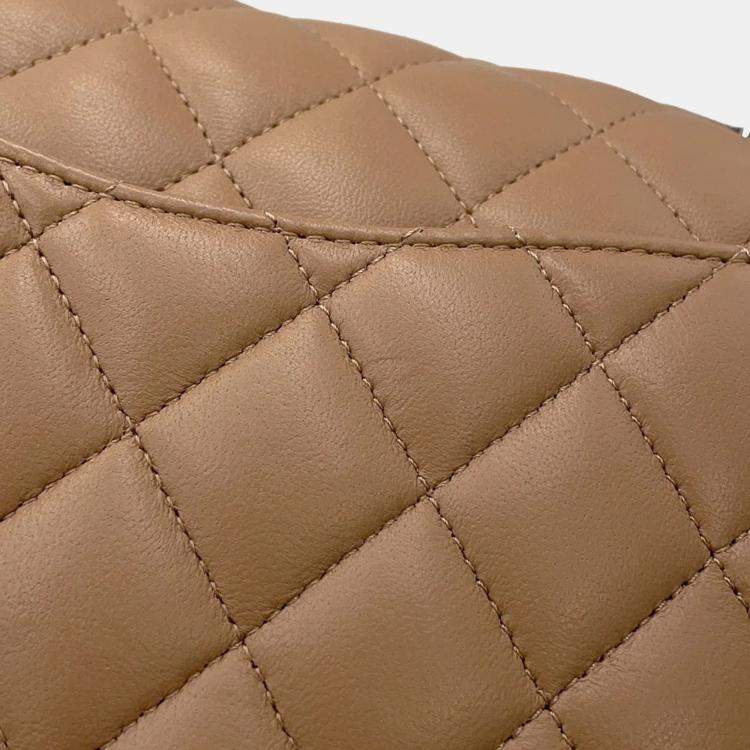 Pre Owned Chanel Matelasse W Flap Chain shoulder Bag Beige Lambskin Size 23