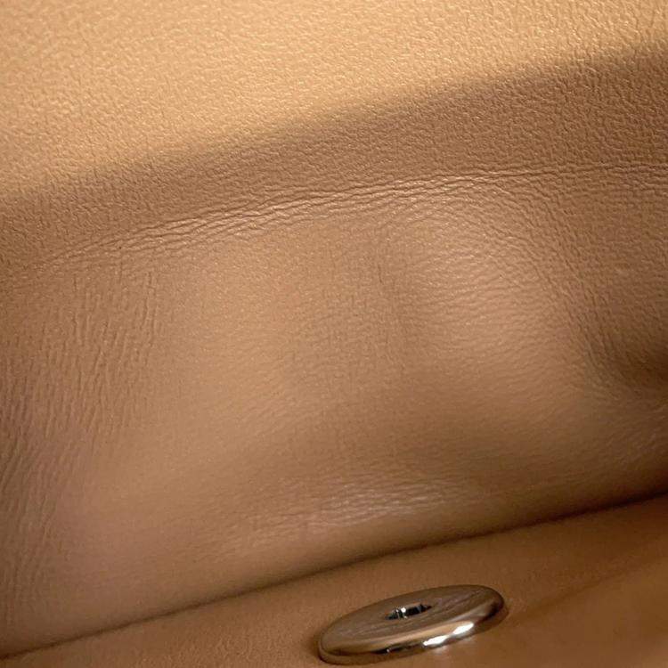 Pre Owned Chanel Matelasse W Flap Chain shoulder Bag Beige Lambskin Size 23