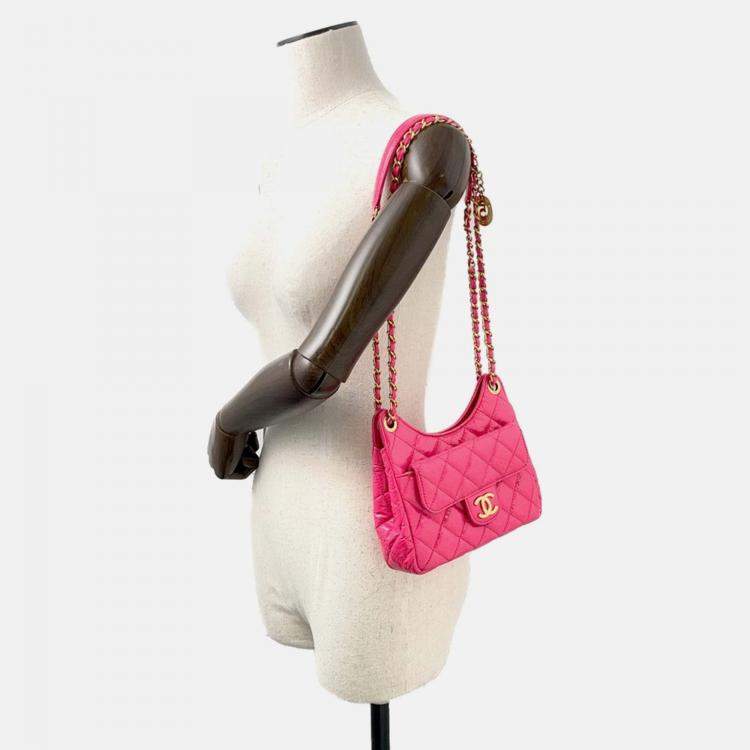 مملوكة مسبقًا Chanel Matelasse Hobo Bag Pink Leather