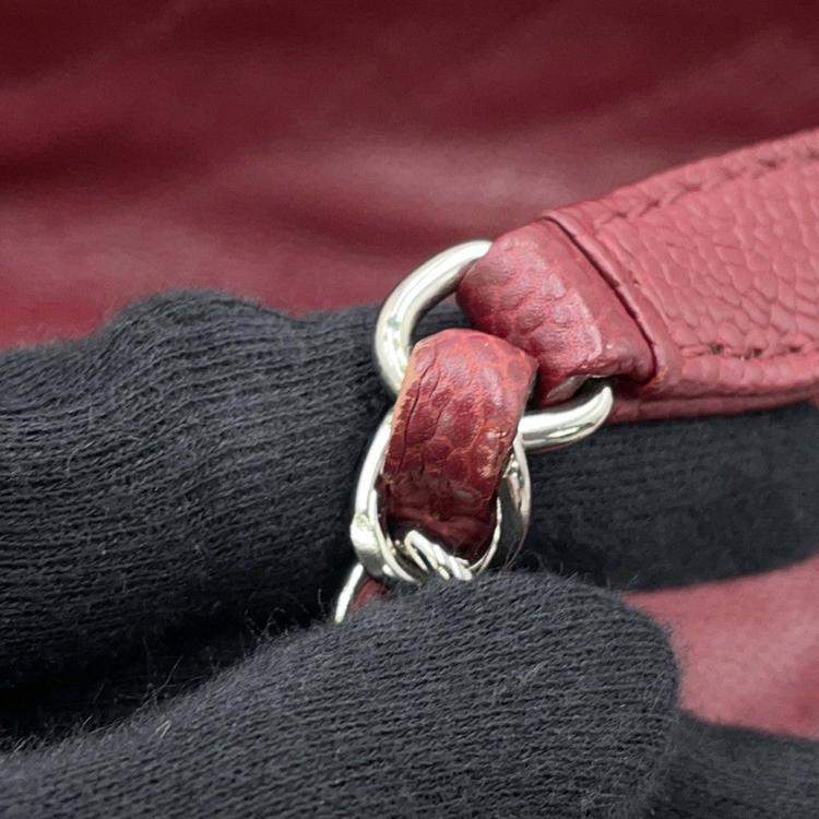 Pre Owned Chanel Matelasse 2Way Chaintote Bag Red Caviar Leather