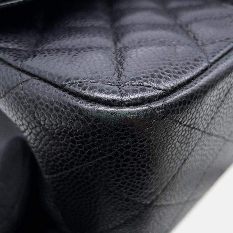 Pre Owned Chanel Matelasse W Flap Chain shoulder Black Caviar Leather Size 30