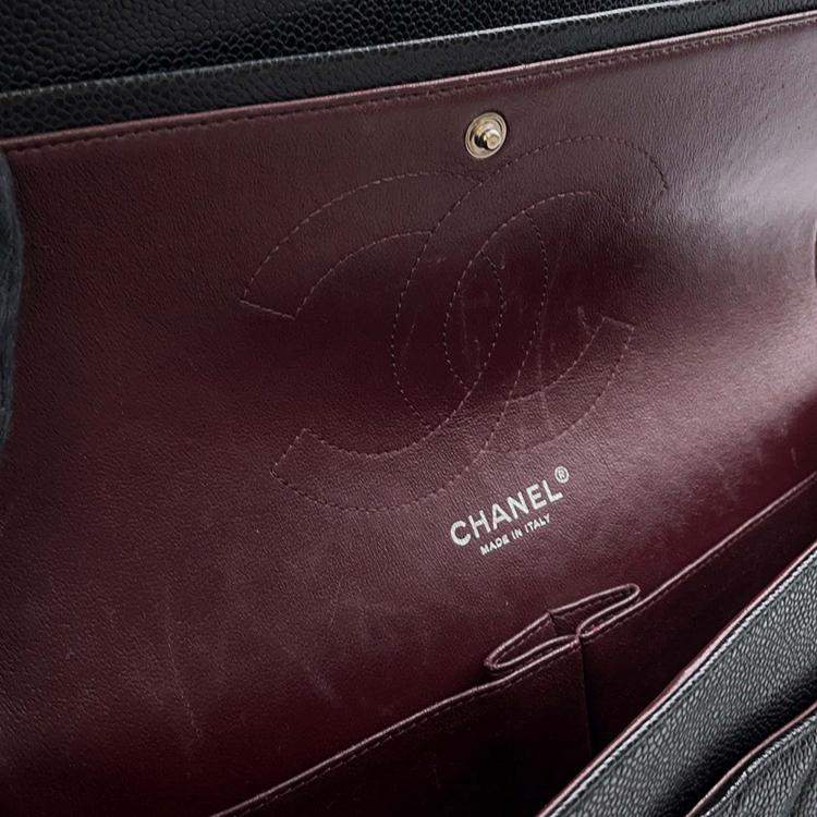 Pre Owned Chanel Matelasse W Flap Chain shoulder Black Caviar Leather Size 30