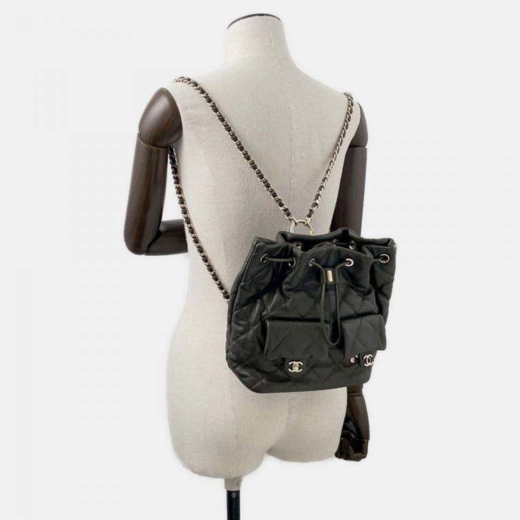 Pre Owned Chanel Matelasse Backpack Khaki Lambskin