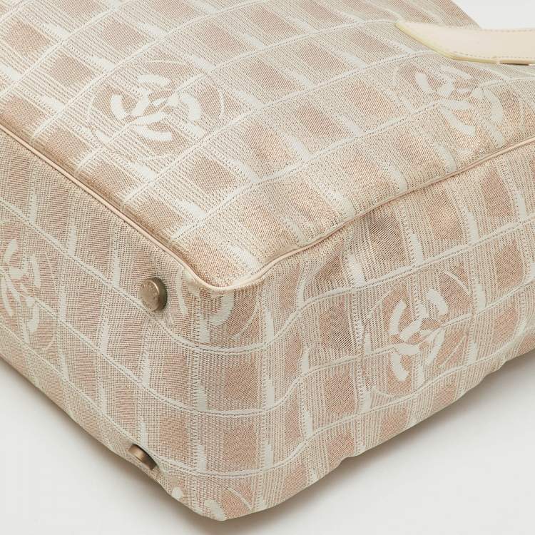 Pre Owned Chanel Beige Shimmer Nylon and Leather CC Logo Travel Line Tote