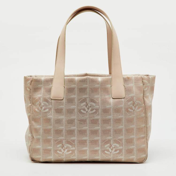 Pre Owned Chanel Beige Shimmer Nylon and Leather CC Logo Travel Line Tote
