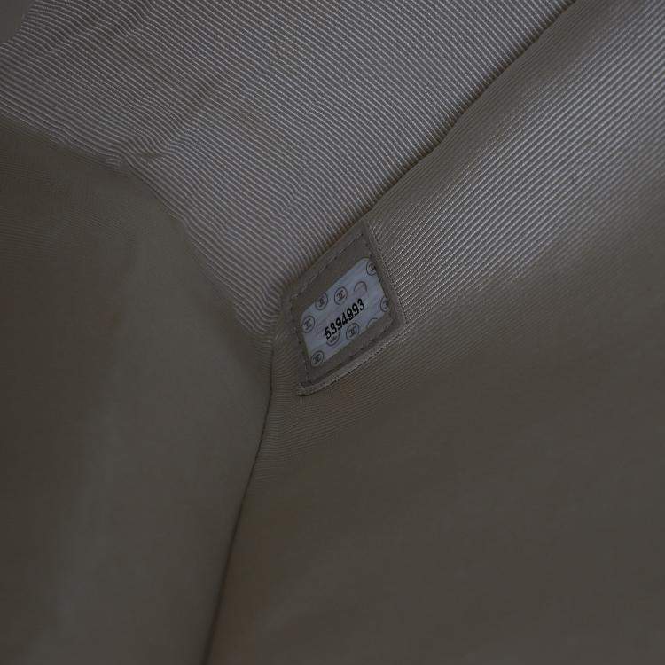 Pre Owned Chanel Brown Lambskin Embossed CC Camellia Tote