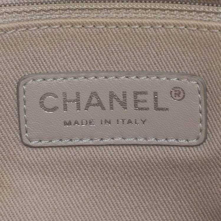Pre Owned Chanel Beige Quilted Caviar Leather Large Easy Flap Bag
