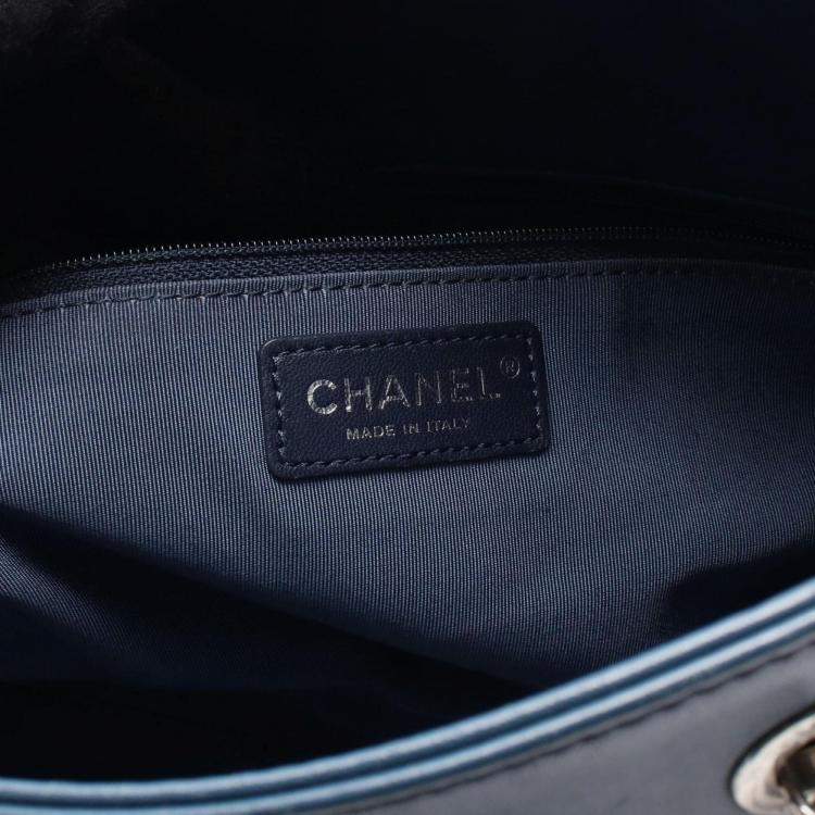 Pre Owned Chanel Matelasse Tote Bag Lambskin Leather Blue