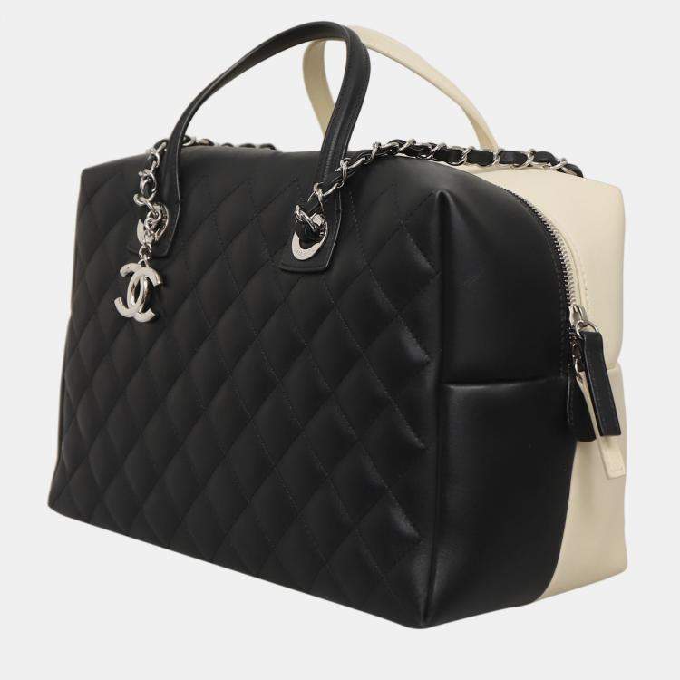 Pre Owned CC Quilted Bicolor Bowling Bag