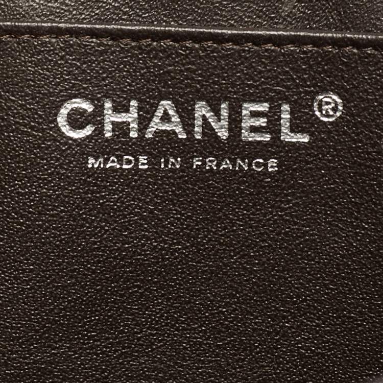 Pre Owned Chanel Dark Brown Quilted Caviar Leather Maxi Classic Single Flap Bag