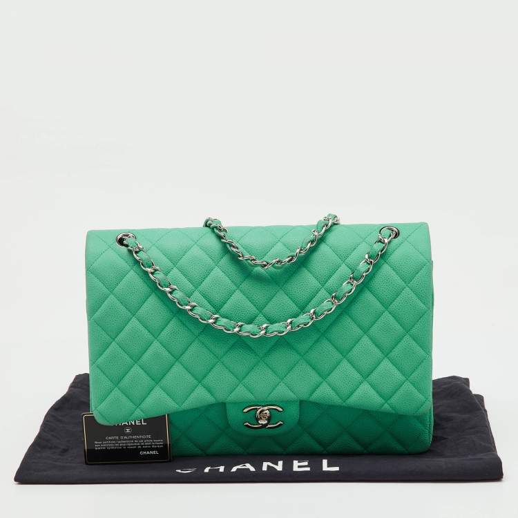 Pre Owned Chanel Green Quilted Caviar Leather Maxi Classic Double Flap Bag